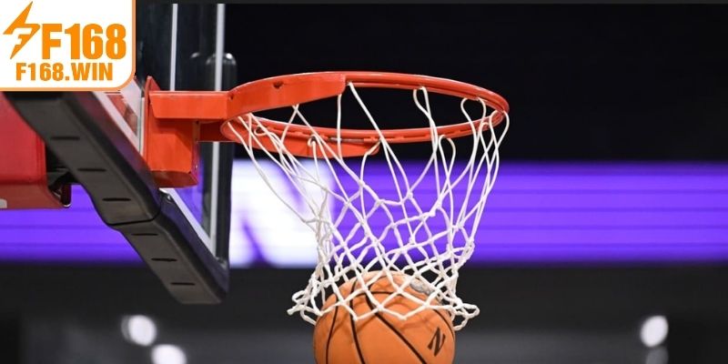 Bóng rổ và quần vợt tại sảnh Thể Thao F168